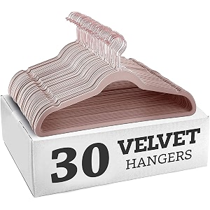 non-slip velvet hangers - ultra thin space saving suit hanger with 360 degree swivel hook - strong and durable velvet clothes hangers - coat hangers for a no hanger marks pink pack of 30