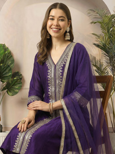 Fabian Fashion Women Silk Blend Kurta Pant