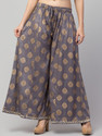 FamBee Flared Women Grey Trousers