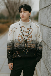 fitin outfit self design round neck casual men multicolor sweater