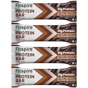 fitspire choco fudge high protein bar pack of 4 x 60g- 21g protein per bar -whey protein blend with fiber- low sugar snack for energy muscle recovery and daily nutrition support