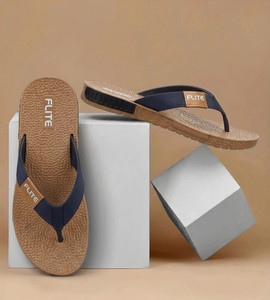 FLITE Men Slippers