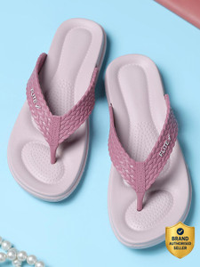 FLITE Women Slippers
