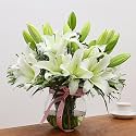 FlowerAura Premium Fresh Live Flower Bouquet of 6 White Lilies In Designer Glass Vase Gift For Birthday | Anniversary | Love | Home Decor | Fathers Day Gift For Dad (Same Day Delivery)