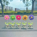 Floweraura Flower Dancing Dashboard Showpiece Decorative Showpiece