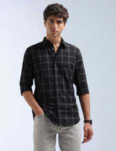 FLYING MACHINE Men Checkered Casual Black Shirt