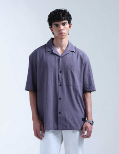 FLYING MACHINE Men Solid Casual Purple Shirt