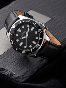 French Connection Mens Round Black Dial Analog