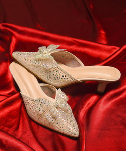 Froh Feet Women Heels