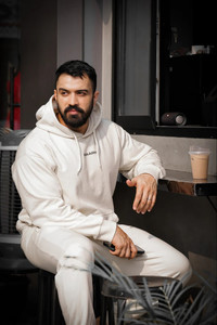 FuaarK Full Sleeve Solid Men Sweatshirt