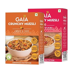 gaia crunchy muesli combo pack fruit and nut 400 gm and strawberry muesli 400 gm  ideal breackfast  nutrient rich  with iron fibre antioxidentssuper saver pack