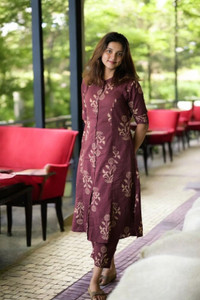 Galbaliya Women Kurta Pant Set
