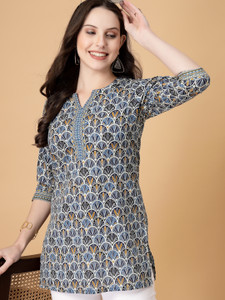 god bless women geometric print straight kurta