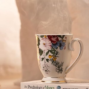 golden queen39s mug set of 2 for coffee tea milk  perfect for casual gatherings tea party or daily beverage  24 carat gold on foot floral cascade