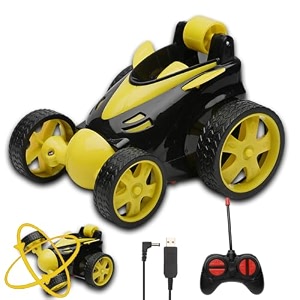 gooyo rechargeable rotating rolling small stunt racing car toy  radio remote control car toy for giftskidsbabiesboysgirls  usb charging cable amp remote  db2060 yellow color lithium battery