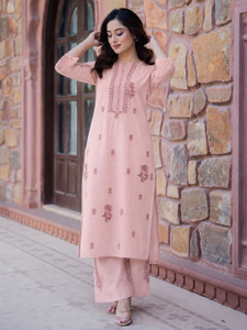 Gosriki Women Viscose Rayon Kurti Pant Set