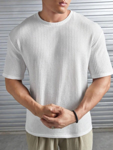 GrabNGo Self Design Men Round Neck White