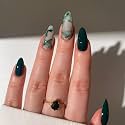 Green Press on Nails Medium Almond Fake Nails Glossy False Nails with Design Marble Glue on Nails Reusable Artificial Acrylic Nail Full Cover Stick on Nails for Women Girls Manicure 24Pcs
