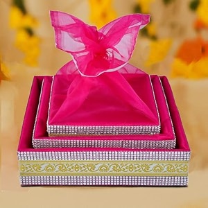 grownex hampers rani pink wedding favour baskets  rakhi dry fruit gifting box  wooden hamper storage tray with net amp ribbon  mdf basket for engagement  set of 3