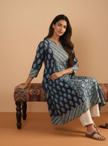 GULMEHAK Women Printed Flared Kurta