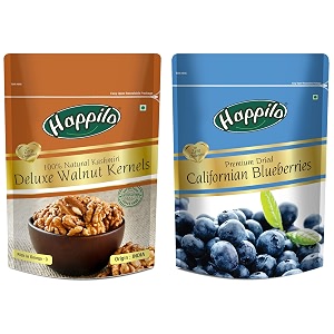happilo deluxe 100 natural dried kashmiri walnut kernels 200g amp premium dried californian blueberries 150 g pack of 1