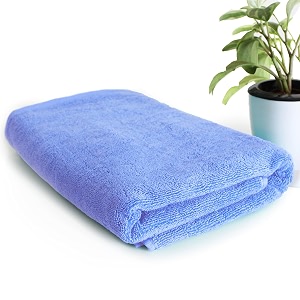 heelium bamboo bath amp swim towel super absorbent amp antibacterial 600 gsm 140 cm x 70 cm set of 1 iris