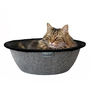 hepper cat nest - washable cat bed with removable fleece liner