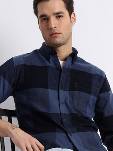 HERENOW Men Checkered Casual Blue Shirt