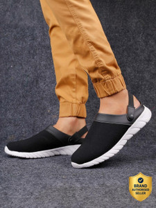 HERENOW Men Clogs