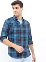 HIGHLANDER Men Checkered Casual Dark Blue Shirt