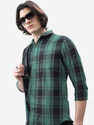 HIGHLANDER Men Checkered Casual Green, Dark Blue Shirt