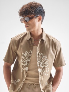 HIGHLANDER Men Printed Casual Brown Shirt