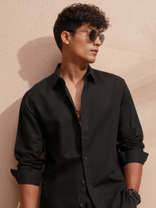 HIGHLANDER Men Self Design Casual Black Shirt