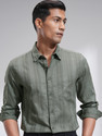 HIGHLANDER Men Slim Fit Striped Cut Away