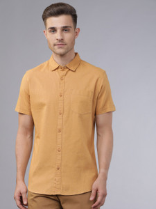 HIGHLANDER Men Solid Casual Beige Shirt