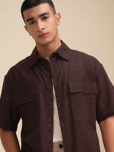 HIGHLANDER Men Solid Casual Brown Shirt