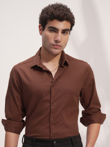 HIGHLANDER Men Solid Casual Brown Shirt