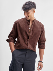 HIGHLANDER Men Solid Casual Brown Shirt