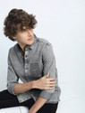 HIGHLANDER Men Solid Casual Grey Shirt