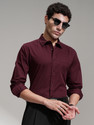 HIGHLANDER Men Solid Casual Maroon Shirt