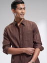 HIGHLANDER Men Slim Fit Striped Cut Away Collar Casual Shirt