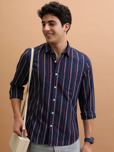 HIGHLANDER Men Striped Casual Dark Blue White