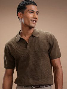 HIGHLANDER Self Design Men Polo Neck Brown