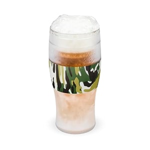 host freeze beer glasses frozen beer mugs freezable pint glass set insulated beer glass to keep your drinks cold double walled insulated glasses tumbler for iced coffee 16oz green camo