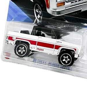 hot wheels 2025 75 chevy blazer custom hw dirt ages 3 and up 115250 white