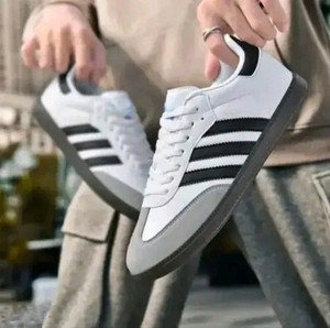 house of common Badminton Shoes For Men