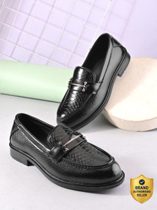 House of Pataudi Lightweight casual loafersSoft Cushion
