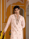House of Pataudi Men Cotton Blend Kurta