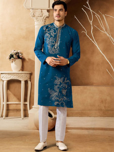 House of Pataudi Men Embellished A-line Kurta
