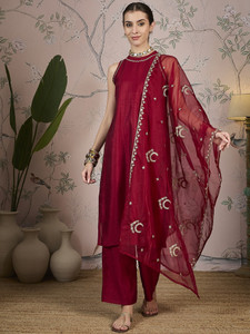 House of Pataudi Women Kurta Pant Dupatta